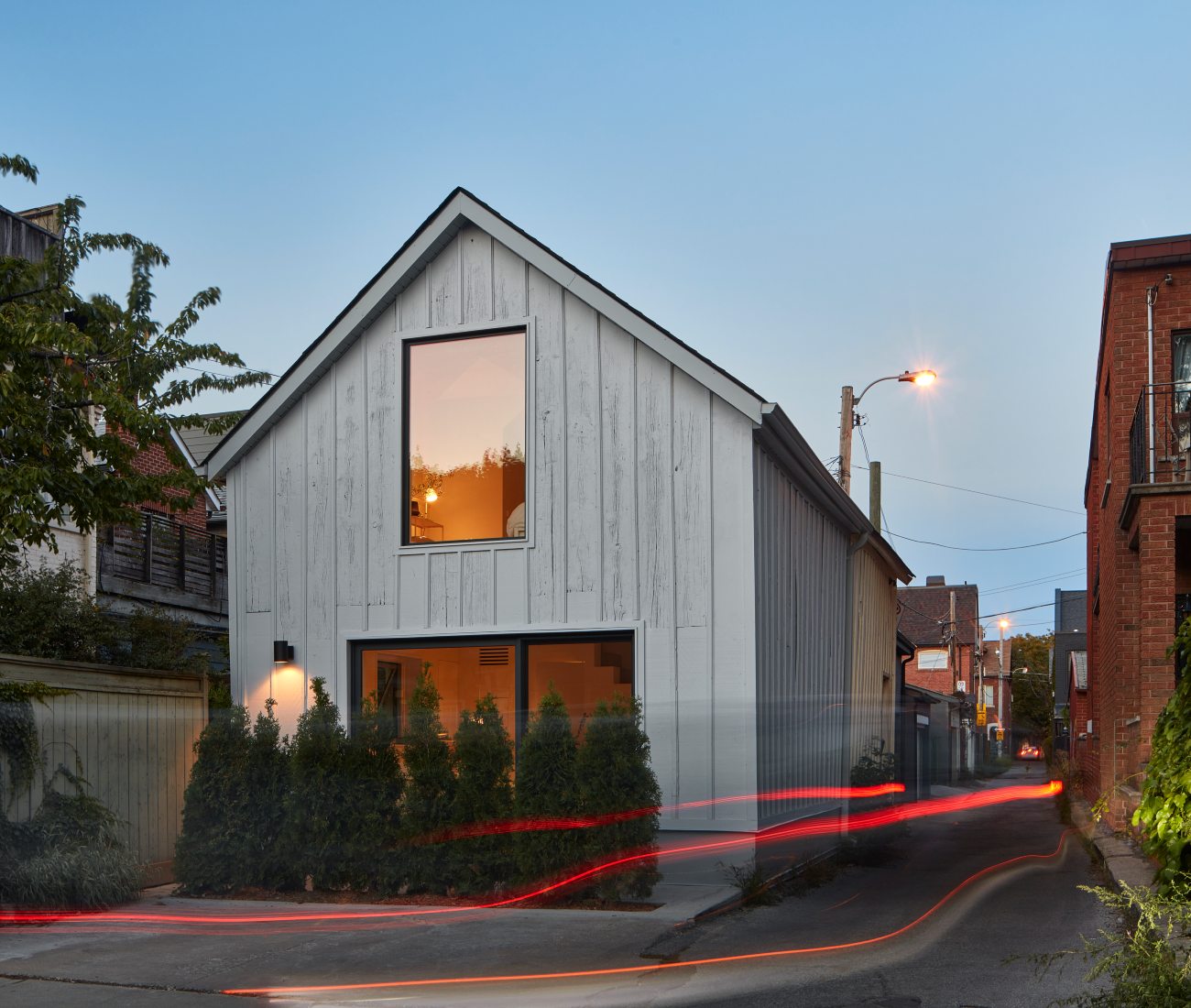 modern laneway home - Coach house