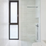 bathroom Tile house by Kohn Shnier Architects