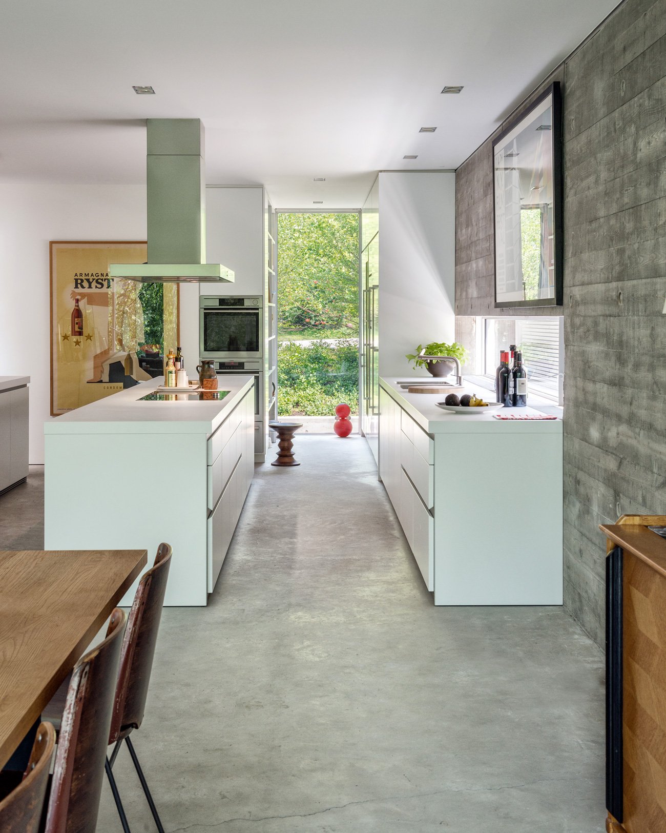 Canadian architect Angela Tsementzis concrete house