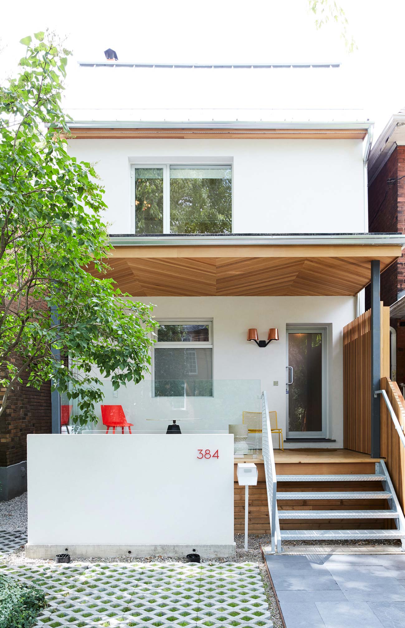 Front view of Thrush Holmes High Park home