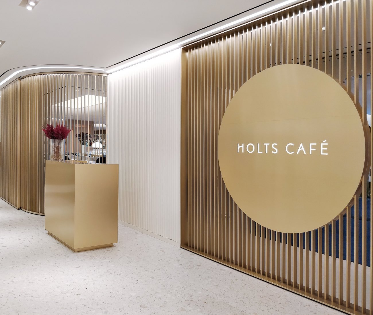 Holts Café