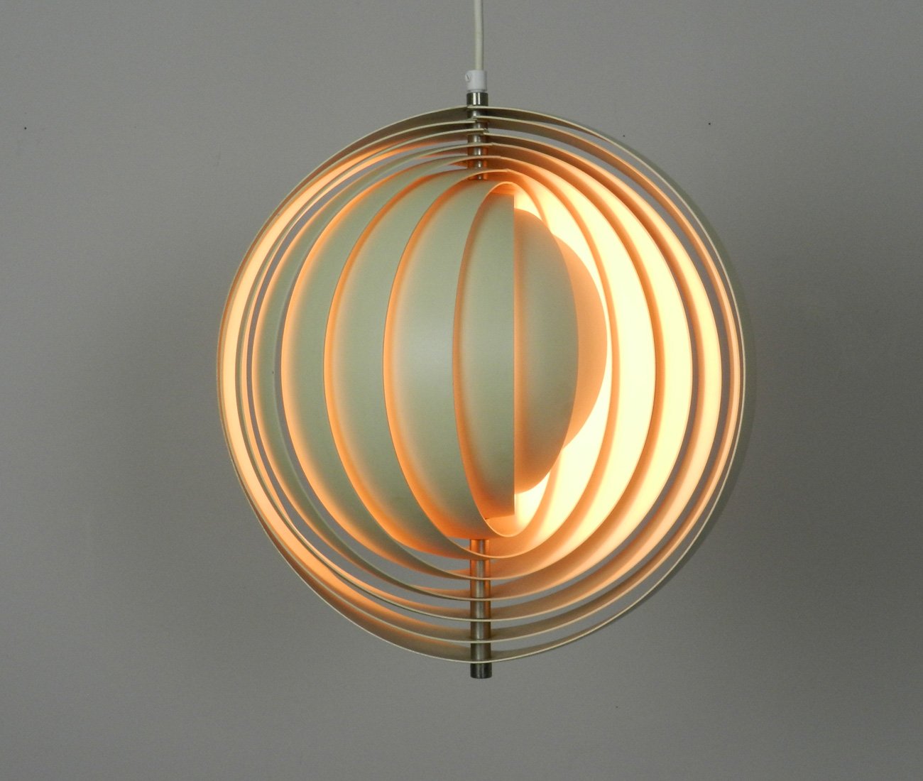 Pendant light from vintage shop Zig Zag