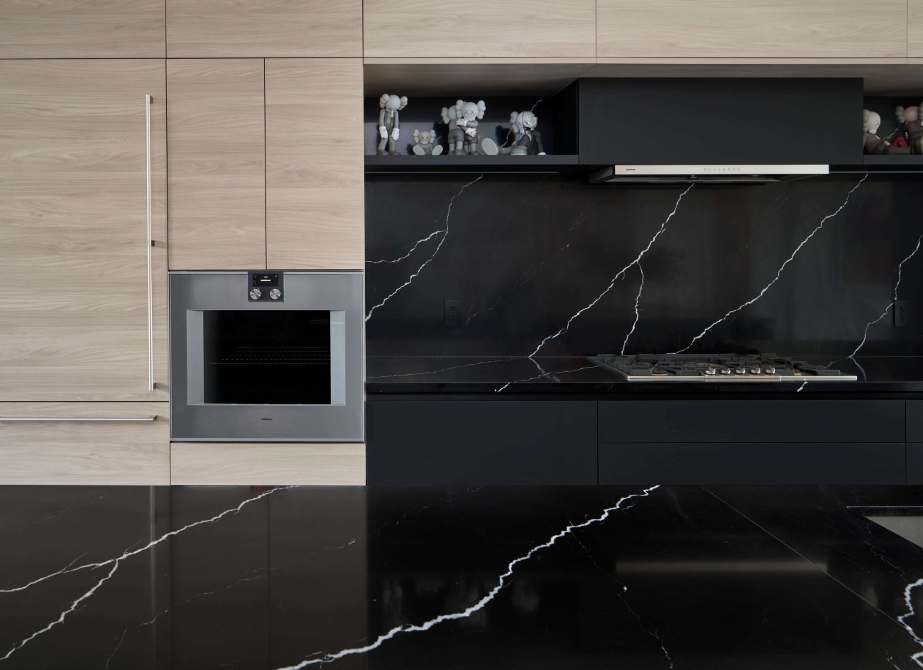 Houman Rahimzadeh - Kaws and Bearbrick