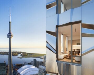 Frank Gehry’s Forma Condos in Toronto