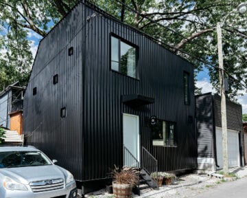 Laneway House in Corso Italia by Donnelly and Gabriel Fain