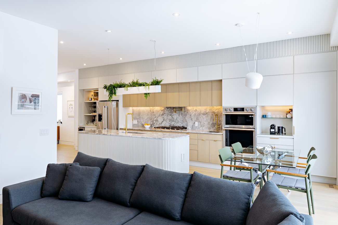 North York Home, Noam Hazan