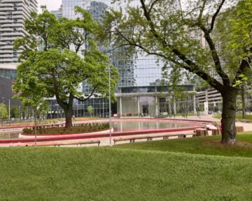 Love Park, Toronto