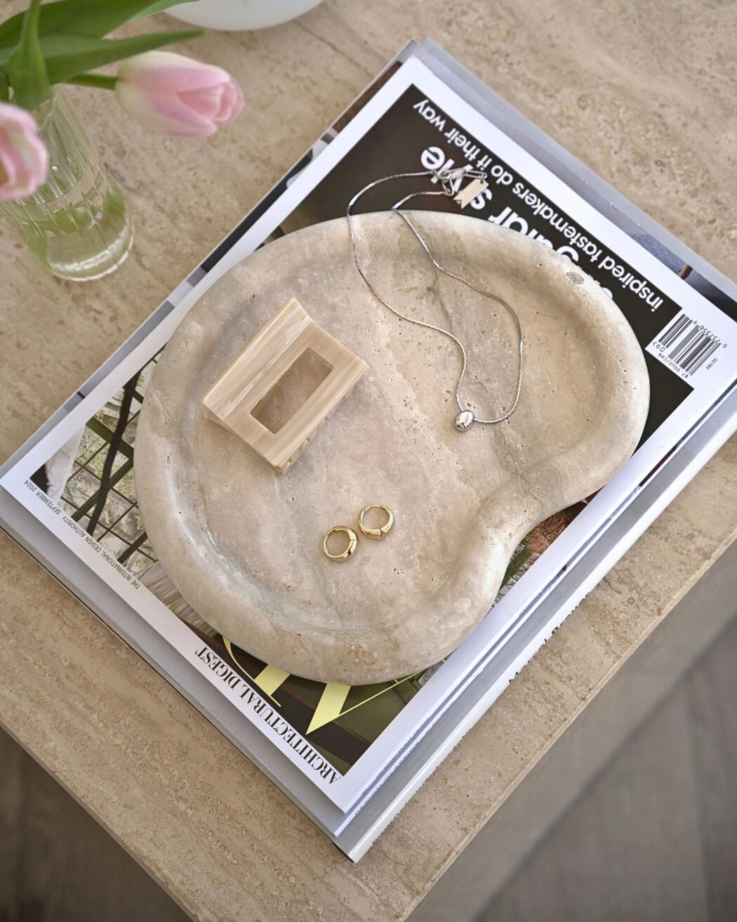 Travertine pebble tray