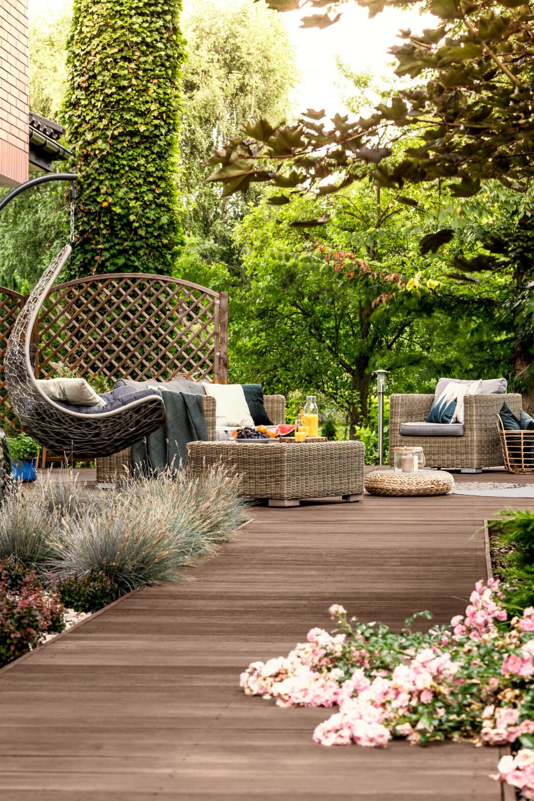 how to paint your outdoor deck