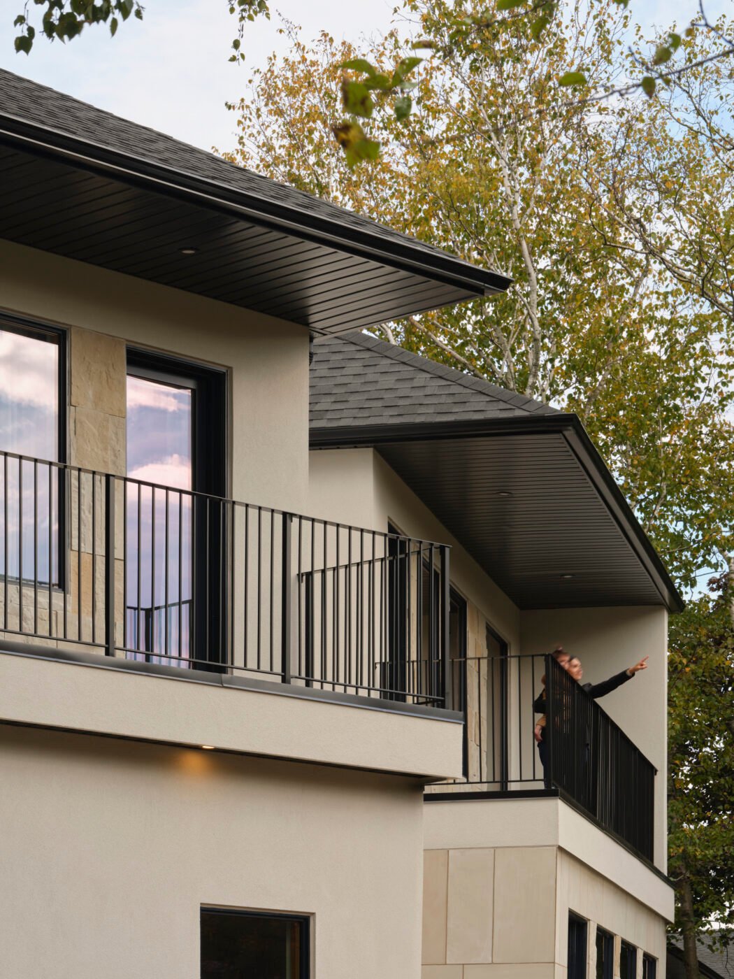 Crossroads House - Mississauga homes