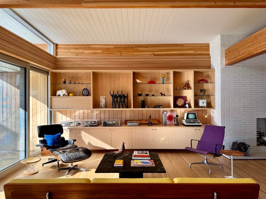 Parkwoods mid-century modern design