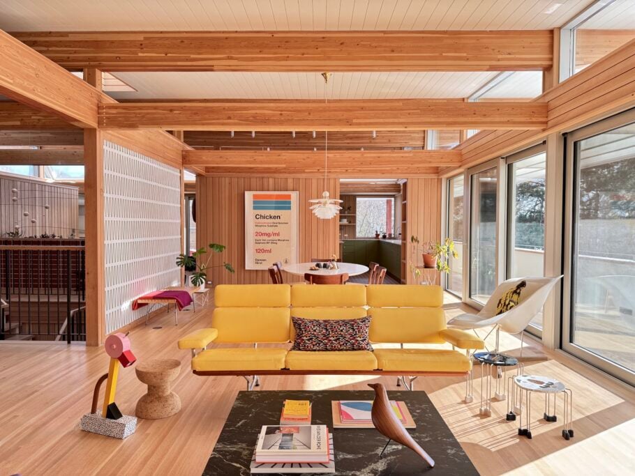 mid-century modern interior design in Parkwoods, Toronto - ben homes