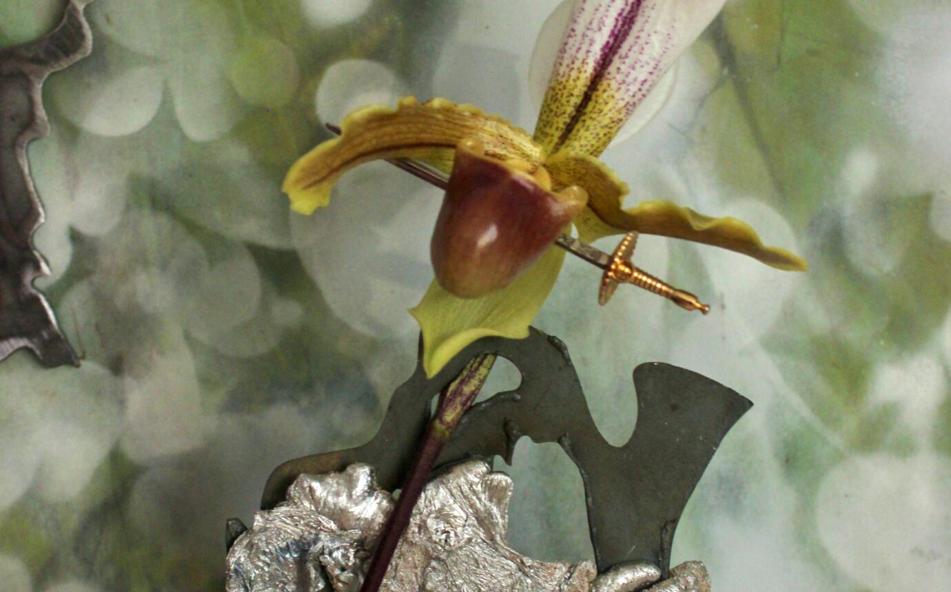 Flower Hag arrangement