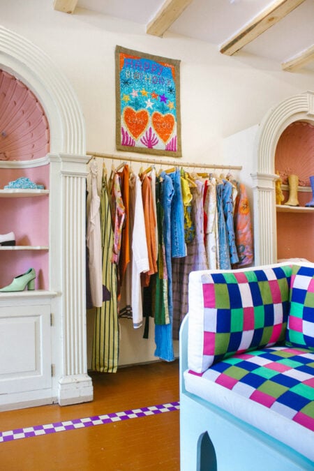 100% Silk Shop clothing store