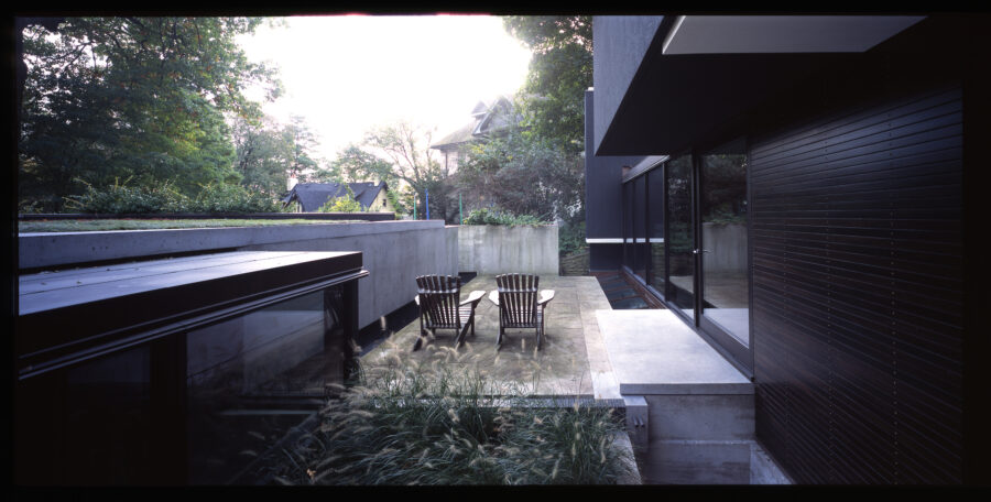 The Home of Architect Ian MacDonald Is an Unsung Masterpiece