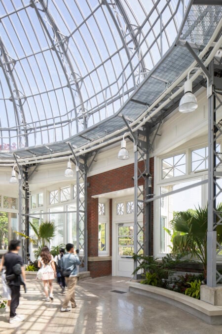 Allan Gardens Palm House - Toronto greenhouses and sites to see