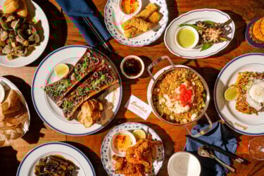 where to eat on Ossington