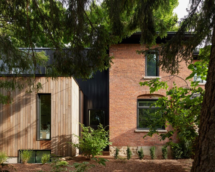 Edwardian homes in Clarksburg, Ontario