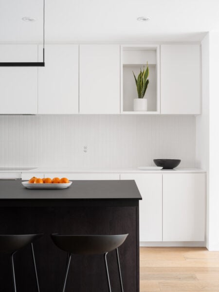 black kitchen island