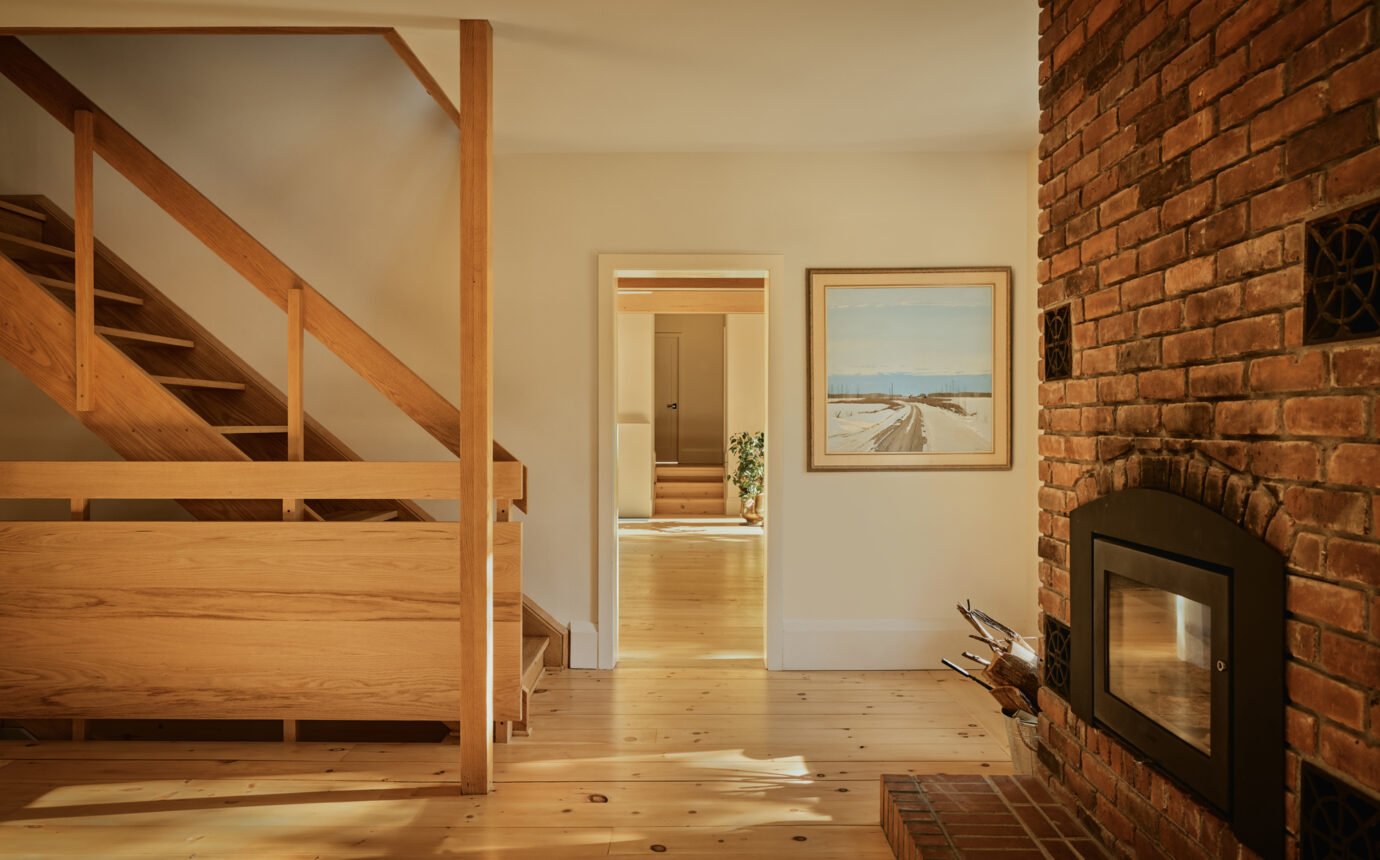 Ontario Cottage by LAMAS Architecture